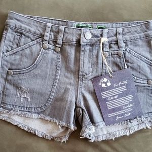 R.E.U.S.E. SHORTS
